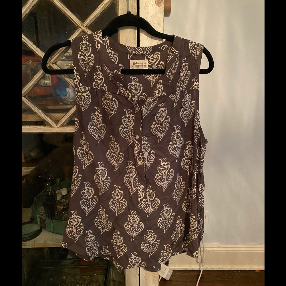 Anthropologie’s Holding Horses Top Size sm